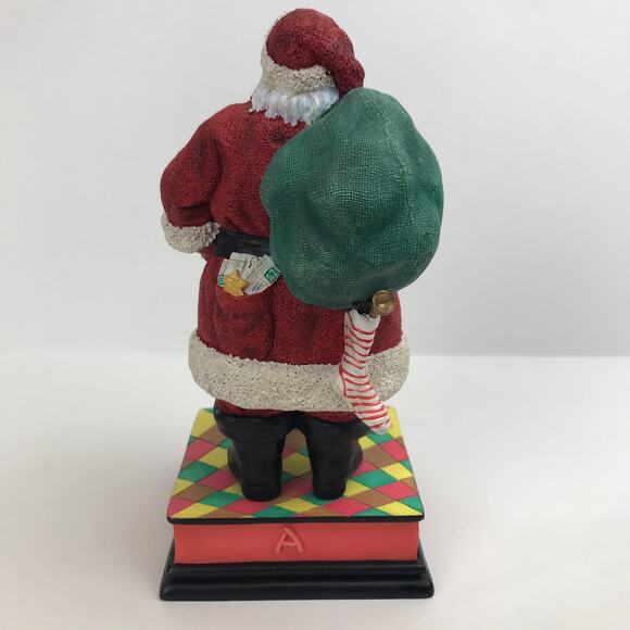 Pipka Reflections of Christmas Yes, Virginia There is a Santa 11323 Figurine - Picture 2 of 15